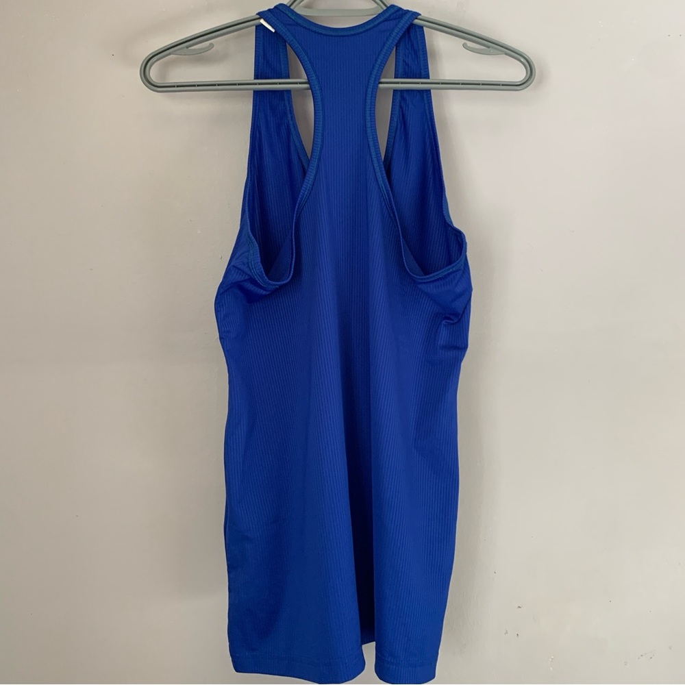 Adidas Razorback Tank Top Ladies Size Medium - Picture 2 of 8